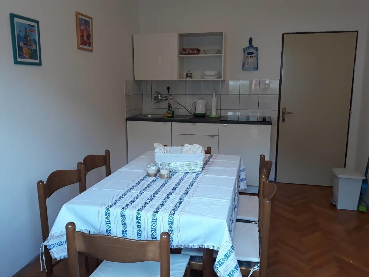 Apartments Pag Holiday พาก ภายนอก รูปภาพ