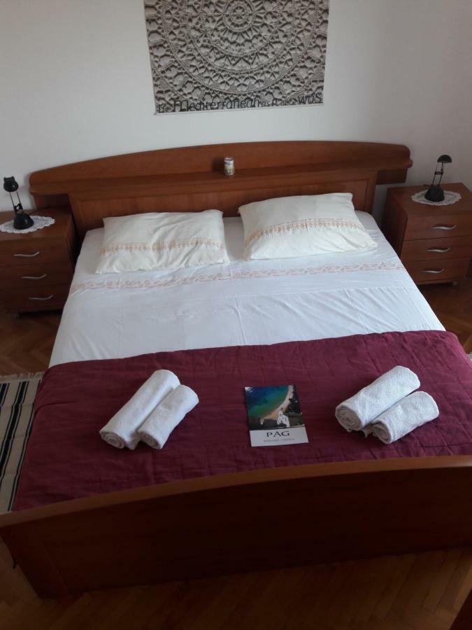 Apartments Pag Holiday พาก ภายนอก รูปภาพ