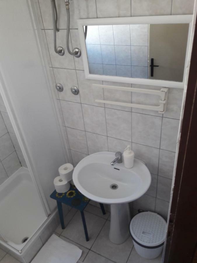 Apartments Pag Holiday พาก ภายนอก รูปภาพ